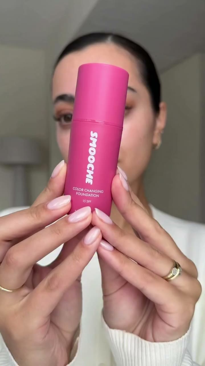Color Changing Foundation application
