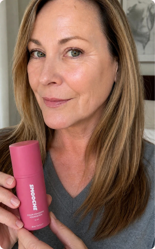 Customer holding Smooche foundation